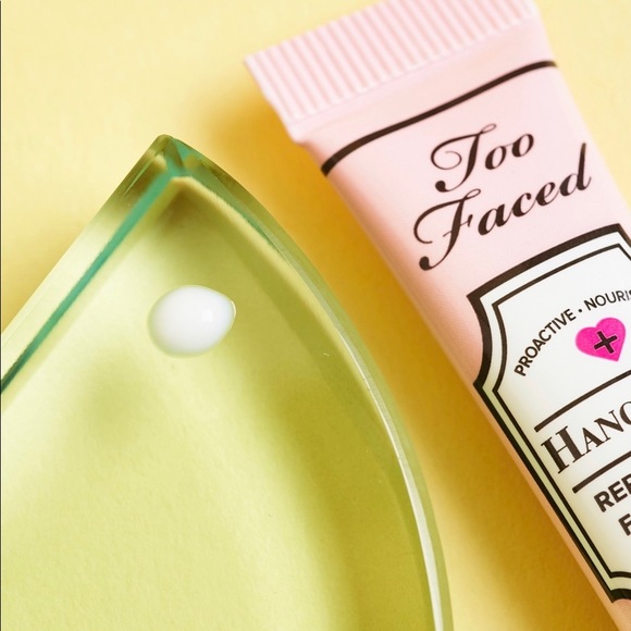 Too Faced HangoverRx Face Primer - Picture 4 of 6